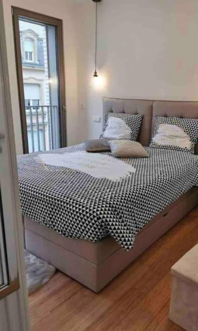 Luxury 1 Bedroom In Center With Terrace & Parking-51B Luxemburg Exterior foto